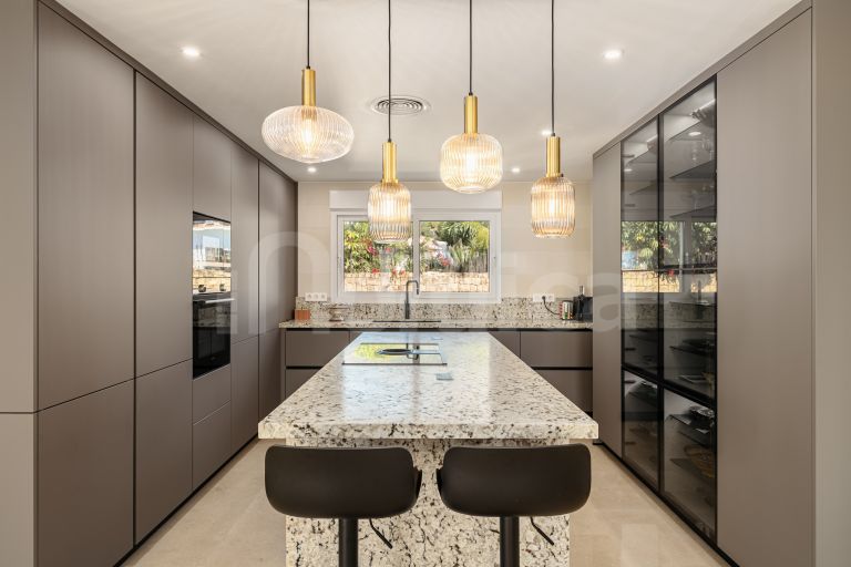 Villa zu verkaufen in Nagüeles