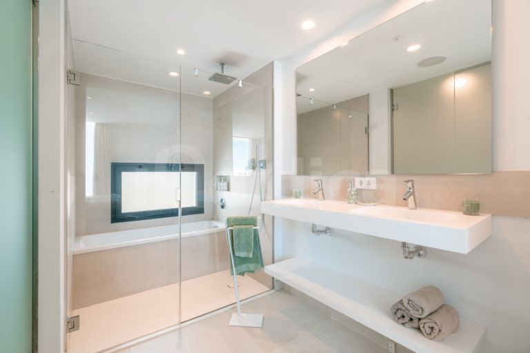 Penthouse for sale in El Higueron