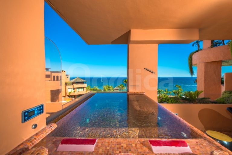 Apartment for sale in Kempinski