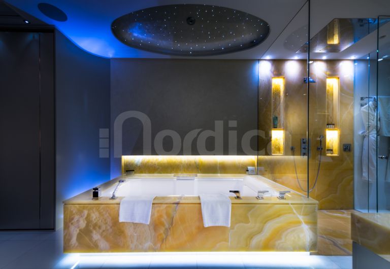 Apartment for sale in Kempinski