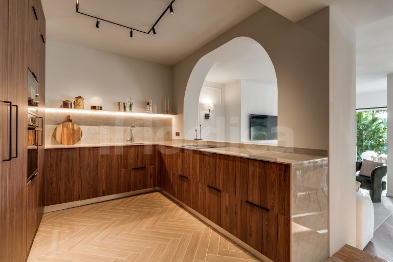 Town House for sale in Los Potros