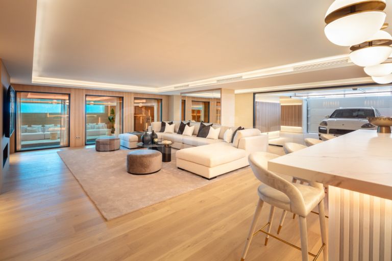 Villa for sale in Sierra Blanca