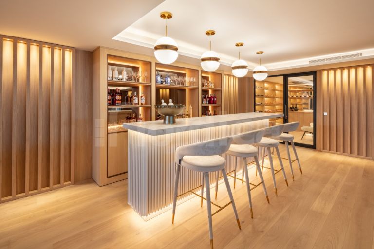 Villa for sale in Sierra Blanca