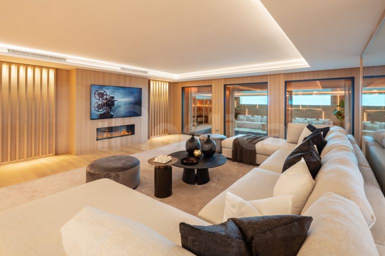 Villa for sale in Sierra Blanca