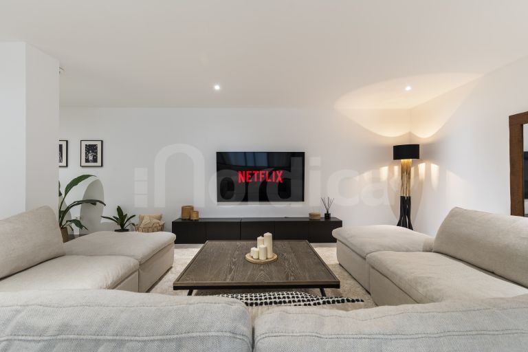 Villa for sale in La Resina Golf