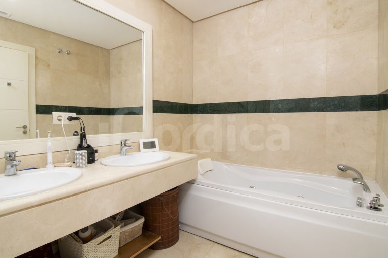 Ground Floor Apartment for sale in Vista Real