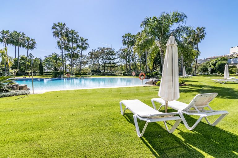 Apartamento Planta Baja en venta en Los Granados Golf