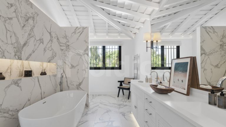 Villa for sale in Supermanzana H