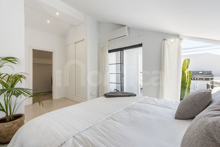 Atico Duplex en venta en San Pedro Playa