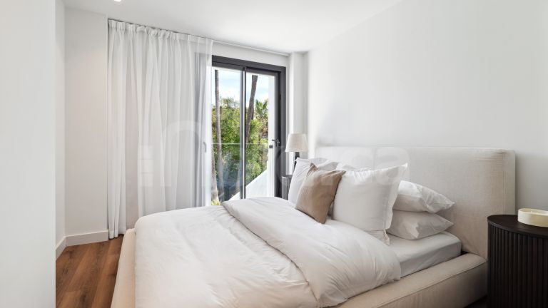 Villa for sale in Los Naranjos Hill Club