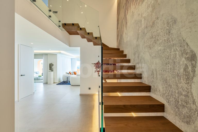 Duplex Penthouse for sale in Les Belvederes