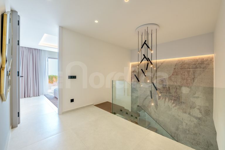 Duplex Penthouse for sale in Les Belvederes