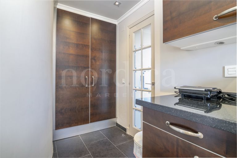 Zweistöckiges Penthouse zu verkaufen in Las Alamandas