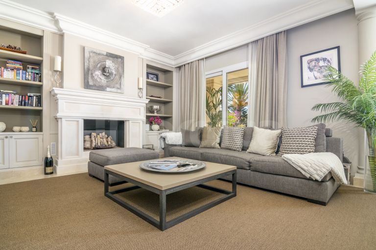 Duplex Penthouse for sale in Las Alamandas