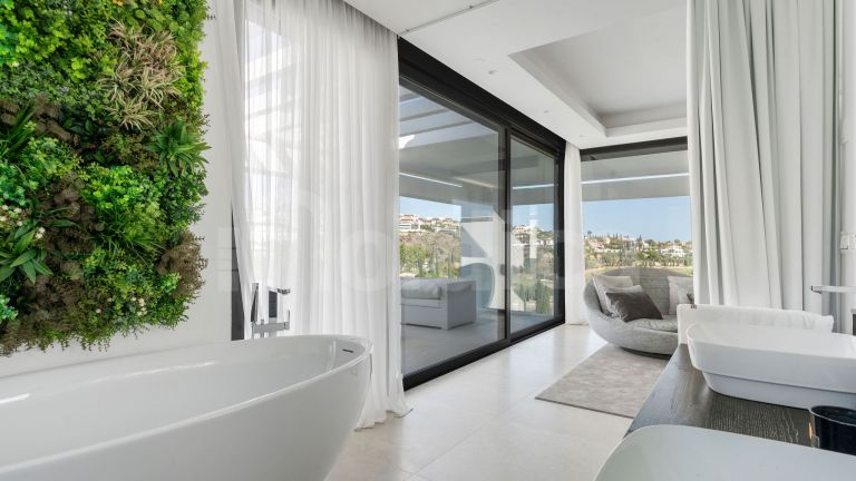 Villa for sale in Los Flamingos