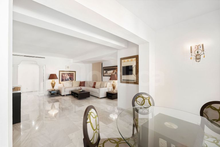 Apartamento en venta en Benabola