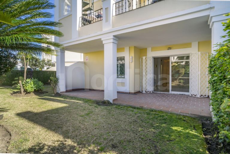 Apartamento Planta Baja en venta en Aloha Gardens