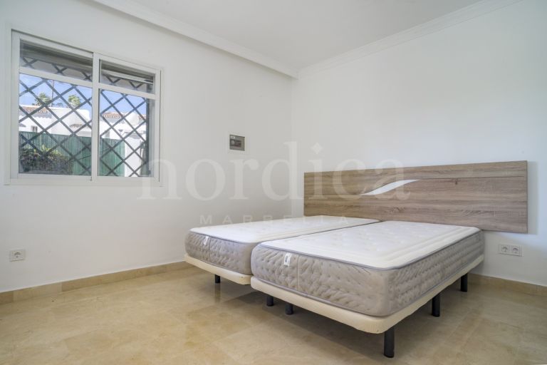 Appartement rez de chaussée a vendre à Aloha Gardens