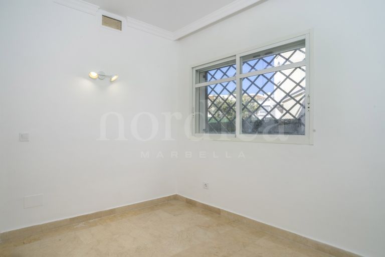 Appartement rez de chaussée a vendre à Aloha Gardens