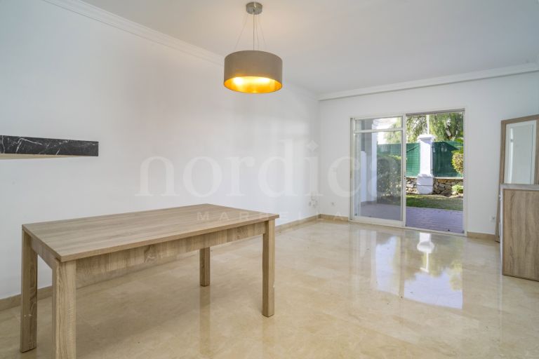 Appartement rez de chaussée a vendre à Aloha Gardens