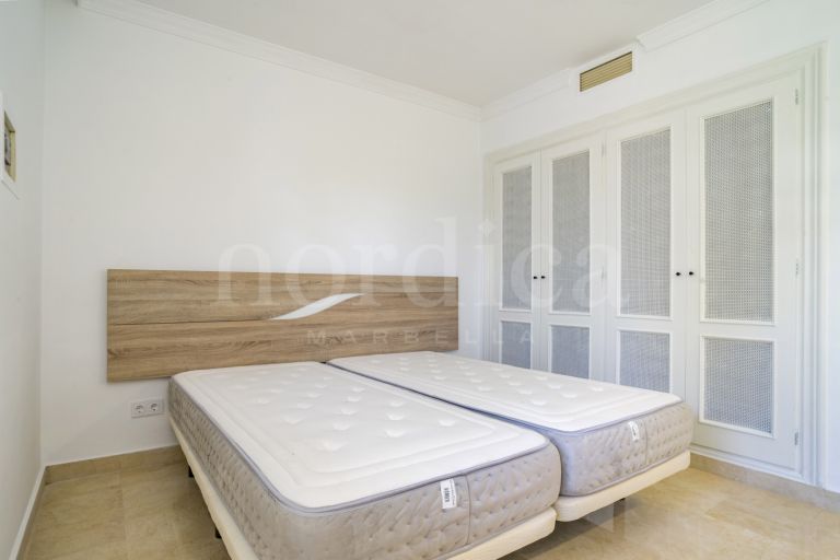 Appartement rez de chaussée a vendre à Aloha Gardens