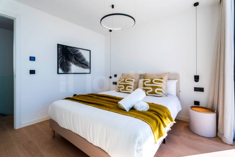 Villa for sale in La Reserva de Marbella