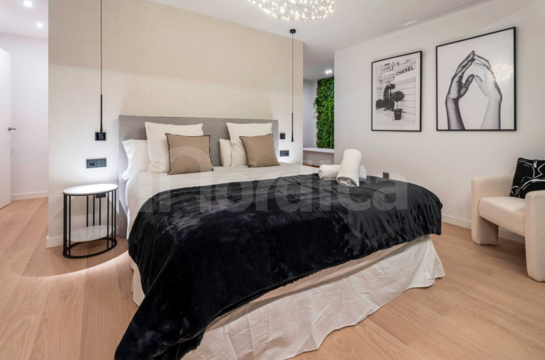 Villa for sale in La Reserva de Marbella