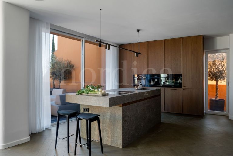 Turnkey Duplex Penthouse with Panoramic Sea and Mountain Views