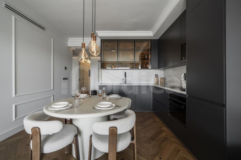 Takvåning till salu i Altos de La Quinta