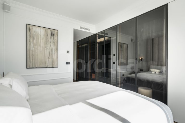 Takvåning till salu i Altos de La Quinta