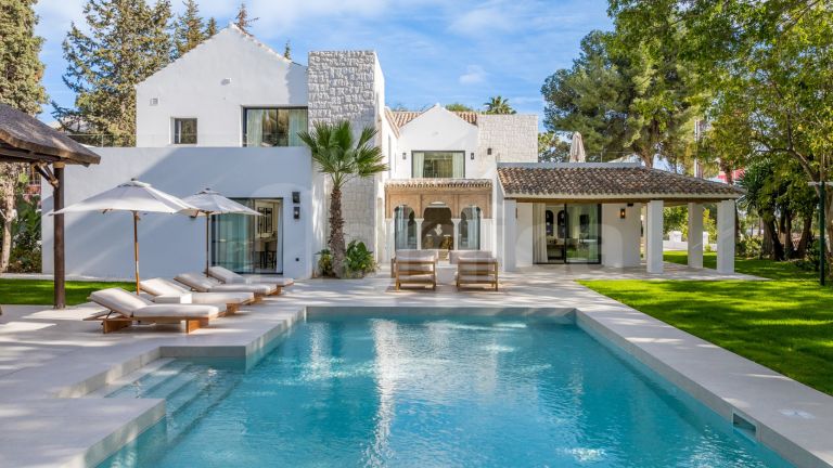 Villa zu verkaufen in Las Brisas