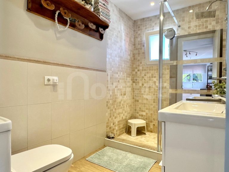 Villa zu verkaufen in