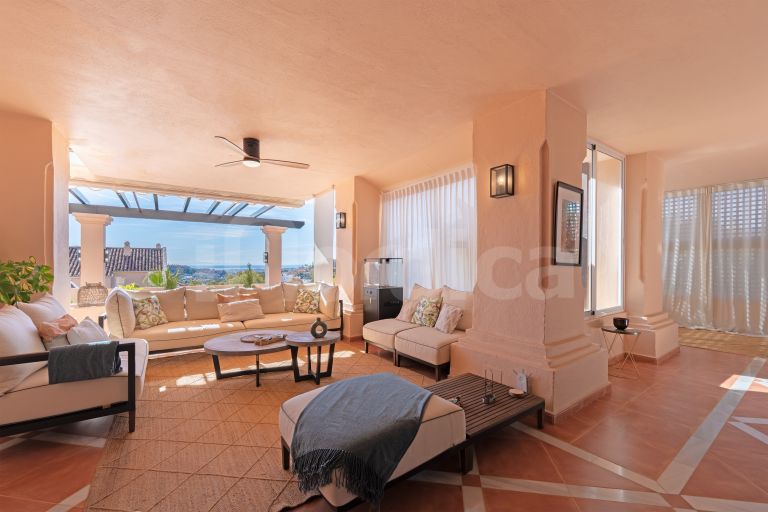 Luxury 3 bedroom apartment for sale