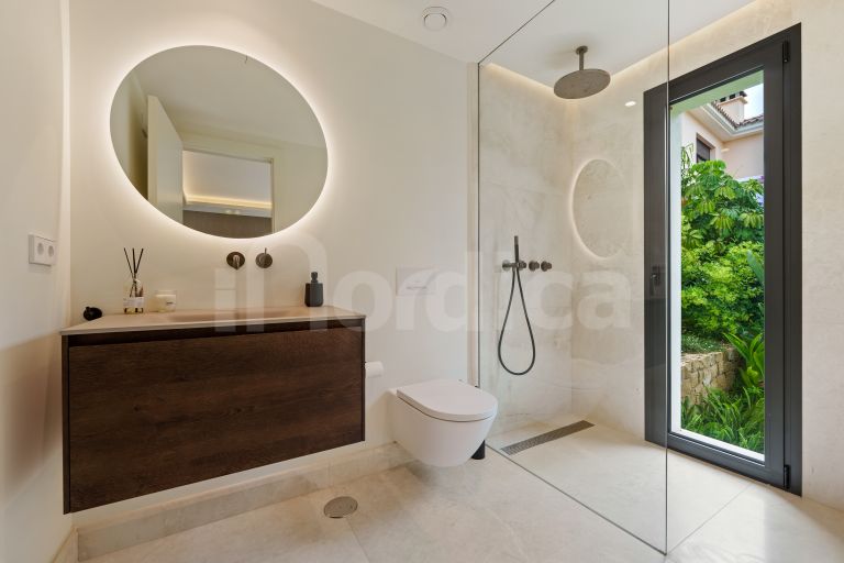 Contemporary stunning villa for sale