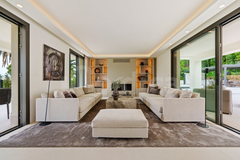 Contemporary stunning villa for sale