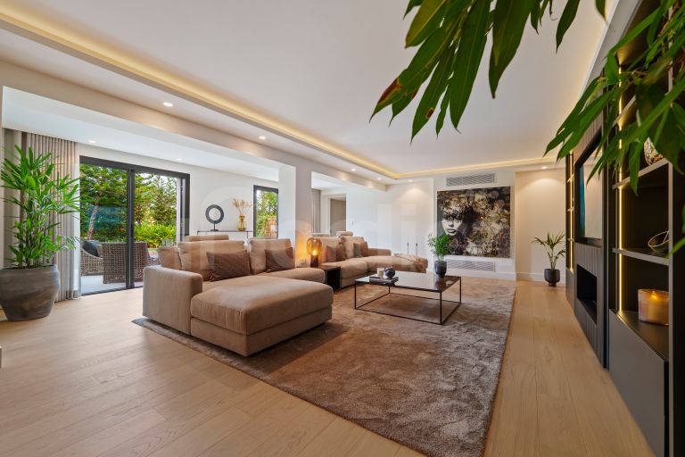 Contemporary stunning villa for sale