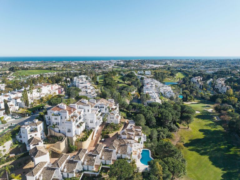 Renovated apartment in exclusive residential area