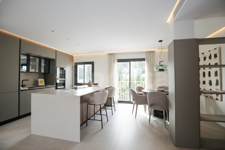 Penthouse for sale in Jardines de Andalucia