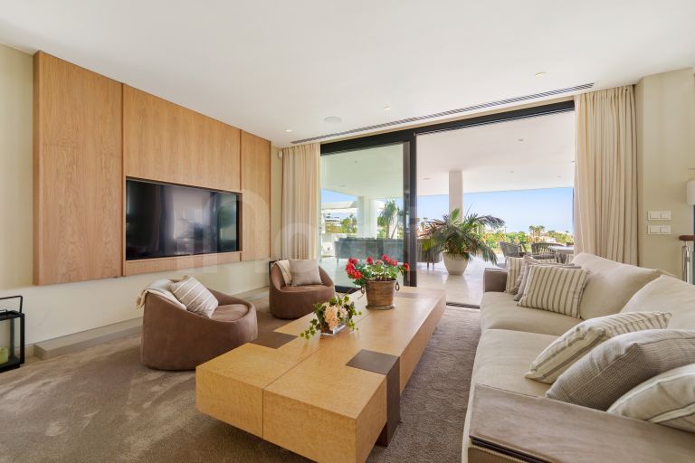 Villa for sale in Los Naranjos