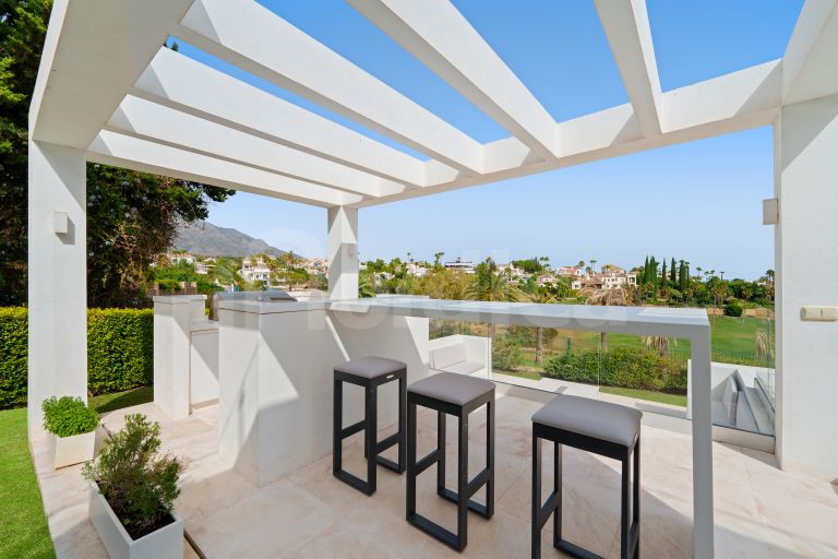 Villa for sale in Los Naranjos