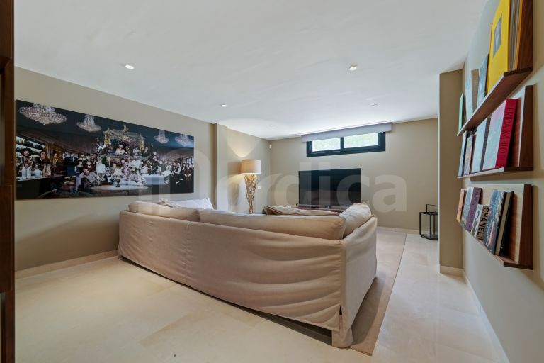 Villa for sale in Los Naranjos