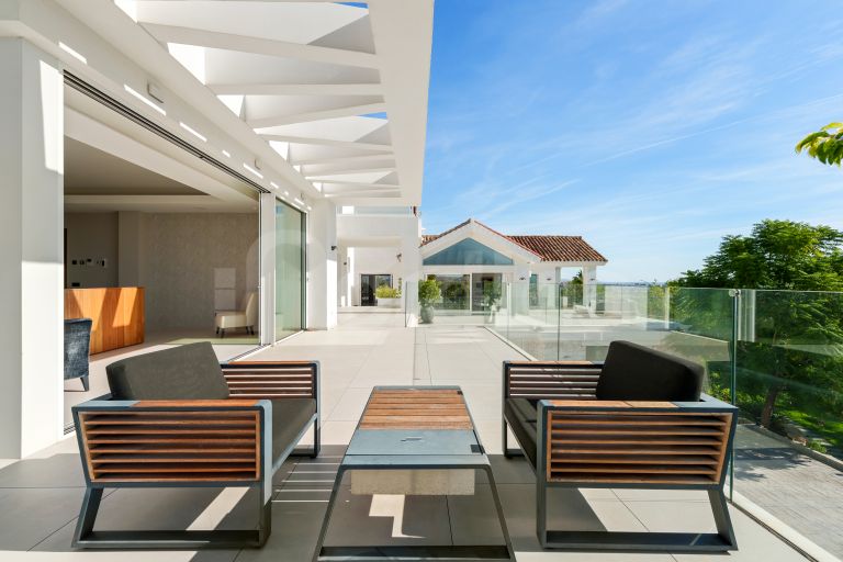 Villa for sale in Puerto del Almendro