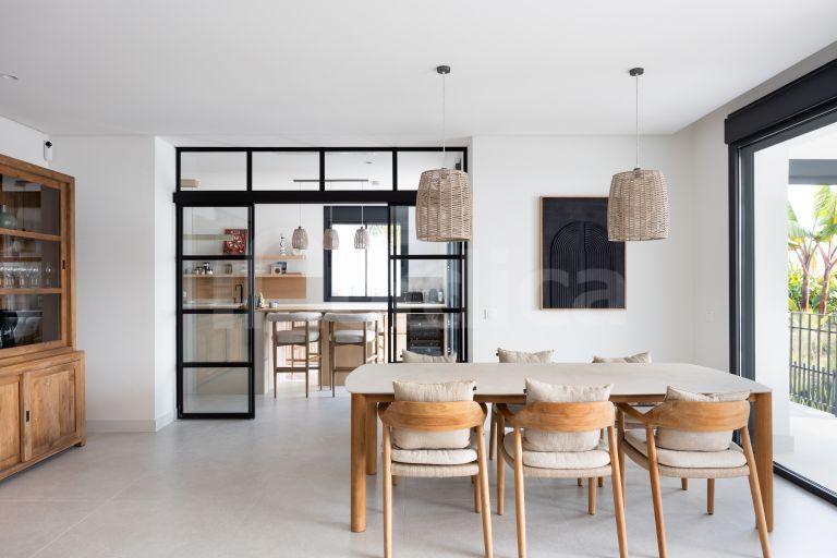 Villa for sale in Los Flamingos