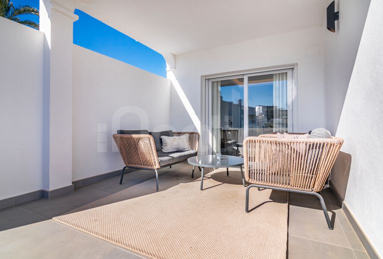 Penthouse for sale in Los Dragos