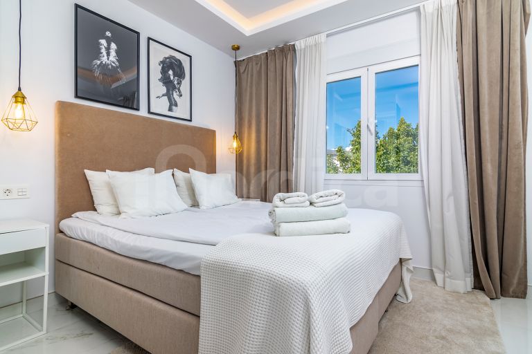 Penthouse for sale in Los Dragos