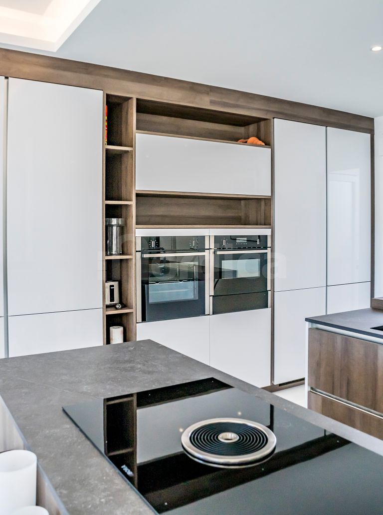 Penthouse for sale in Los Dragos