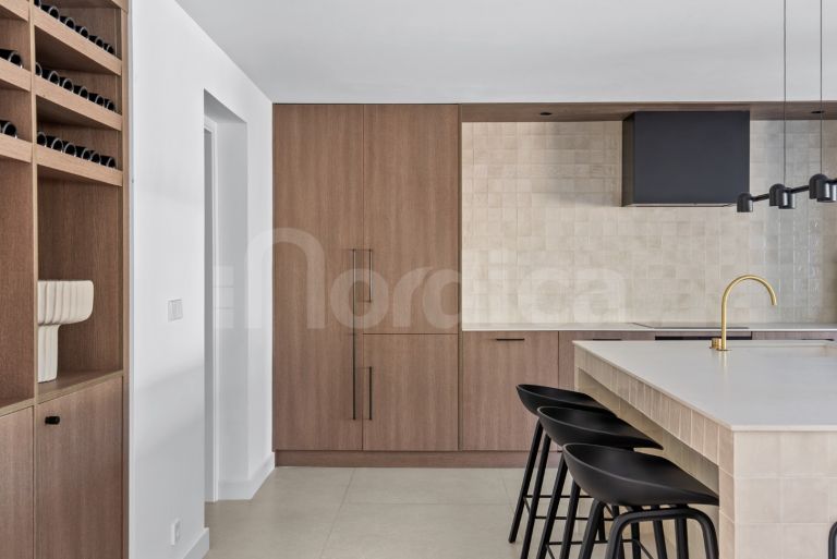 Town House for sale in Altos del Rodeo