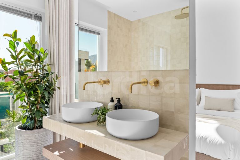 Town House for sale in Altos del Rodeo