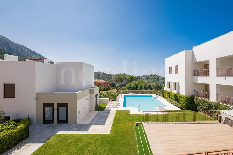 Apartment for sale in Almazara Hills