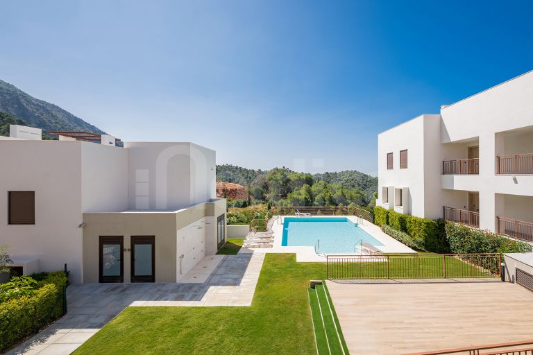 Tvåvånings takvåning till salu i Almazara Hills